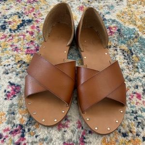 Universal Thread Sandals
